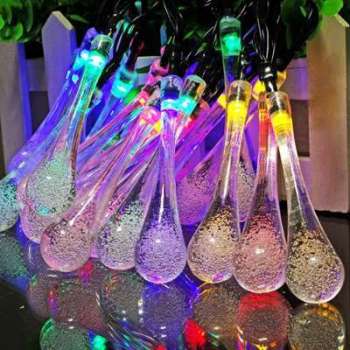 Guirlande solaire Gouttes d eau cristal 30 lampions Guirlande solaire Gouttes