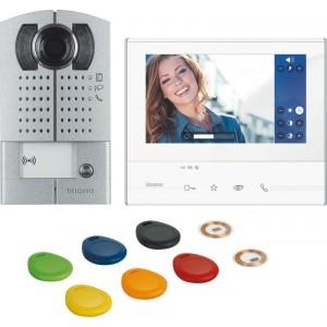 KIT INTERPHONE VIDEO CLASSE 300M BTICINO 365711