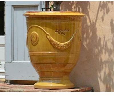 Vase dAnduze Tradition couleur jaune émaillé D.46
