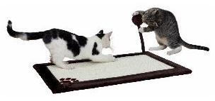 Tapis griffoir brun foncé