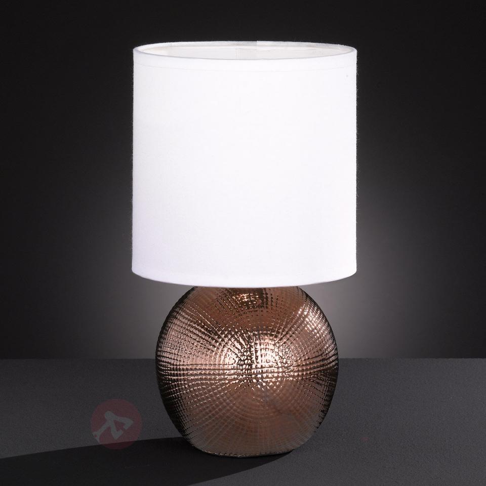Petite Lampe à poser Foro avec pied couleur cuivre