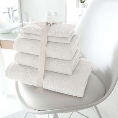 Lot de 1 drap de bain + 2 serviettes + 2 gants, 42