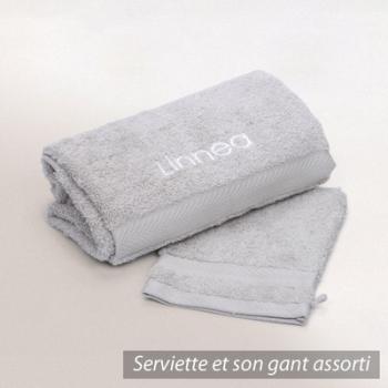 Lot ROYAL CRESENT Serviette brodée Linnea 50x100 gant Lot ROYAL CRESENT Serviette