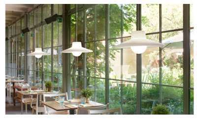 Lampe suspendue en polyéthylène - Ico Lampe suspendue en polyéthylène