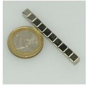 10 aimants puissants cube nickel 5 x 5 mm