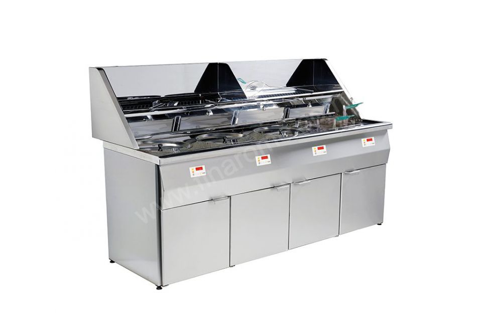 Friteuse professionnelle à gaz 3 cuves rondes et 1