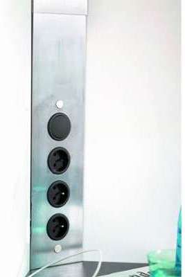 Multiprise cuisine Bloc 3 prises d angle Avec interrupteur Multiprise cuisine Bloc 3