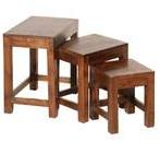 Ensemble de 3 tables gigognes en acacia LILA