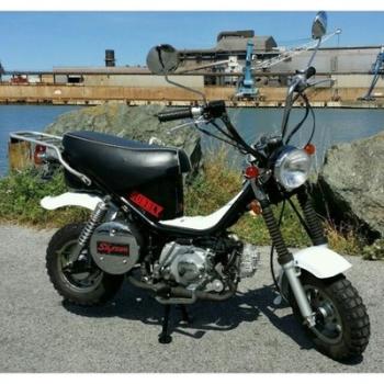SKYTEAM MOTO ST50-15 BUBBLY TYPE CHAPPY 50CC