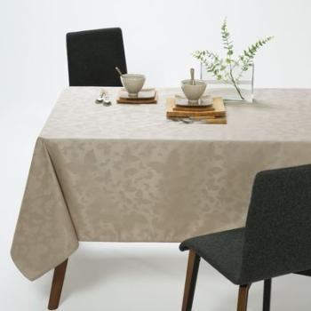 Nappe jacquard, 100% polyester, motifs papillons -