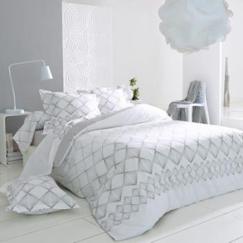 Parure de lit 240x220 cm 100 coton FOREVER 3 pièces Parure de lit 240x220 cm 100