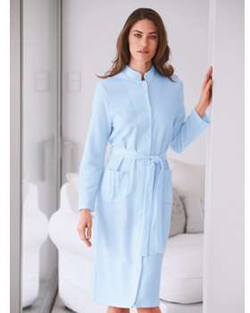 Le peignoir petit col officier ceinture à nouer Charmor Le peignoir petit col officier