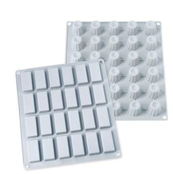 Lot 2 grandes plaques silicone mini-cannelés et fi