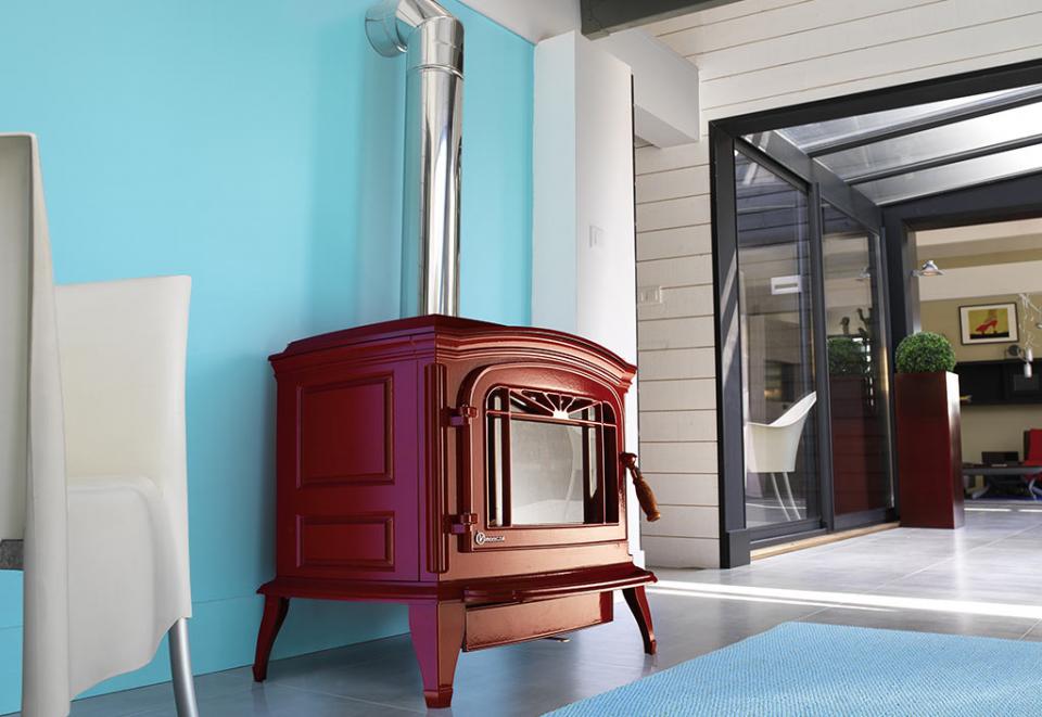 Poêle à Bois en Fonte Émaillée Rouge Bradford 9kW