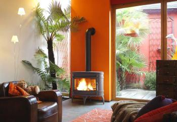 Poêle à Bois en Fonte Anthracite Mandor 12kW