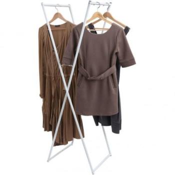 Portant pliable valet pour vêtements 160cm