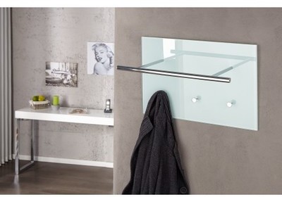 Porte manteau murale en verre trempé et chrome col