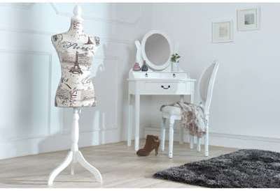 Mannequin porte-vêtement en bois mdf coloris blanc