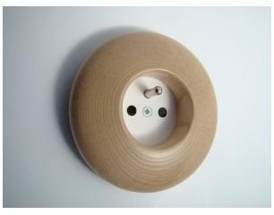Prise 2p+t elo frene naturel mat