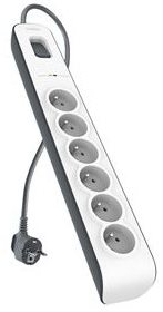 Belkin 6 Outlet Power Surge Protector - Protection Belkin 6 Outlet Power Surge