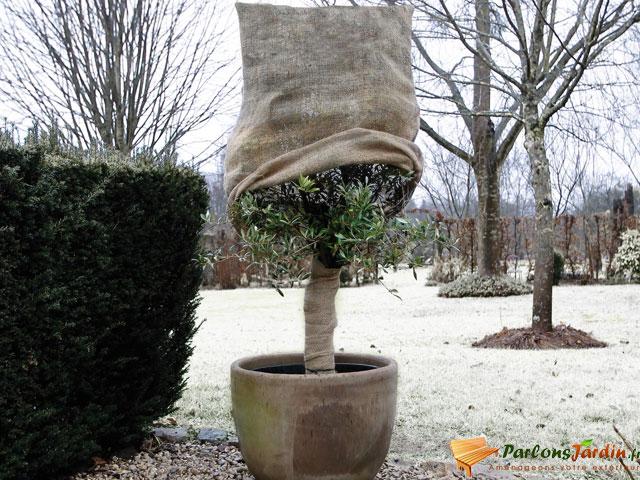 Housse dhivernage en toile de jute tissée 230gr/m