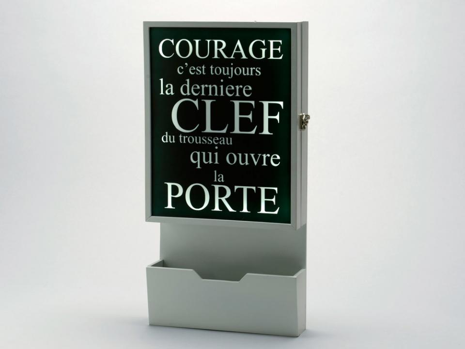 Boite à clés porte courrier en bois blanc et noir