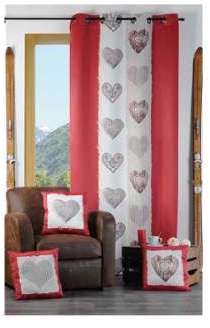 Rideau occultant montagne rouge et beige avec des