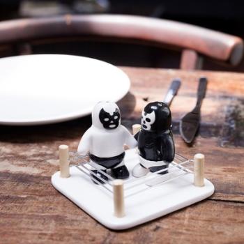 Salière et Poivrière Luchador