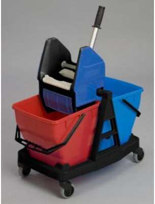 Rubbermaid Chariot d entretien modulaire chariot à Rubbermaid Chariot d entretien