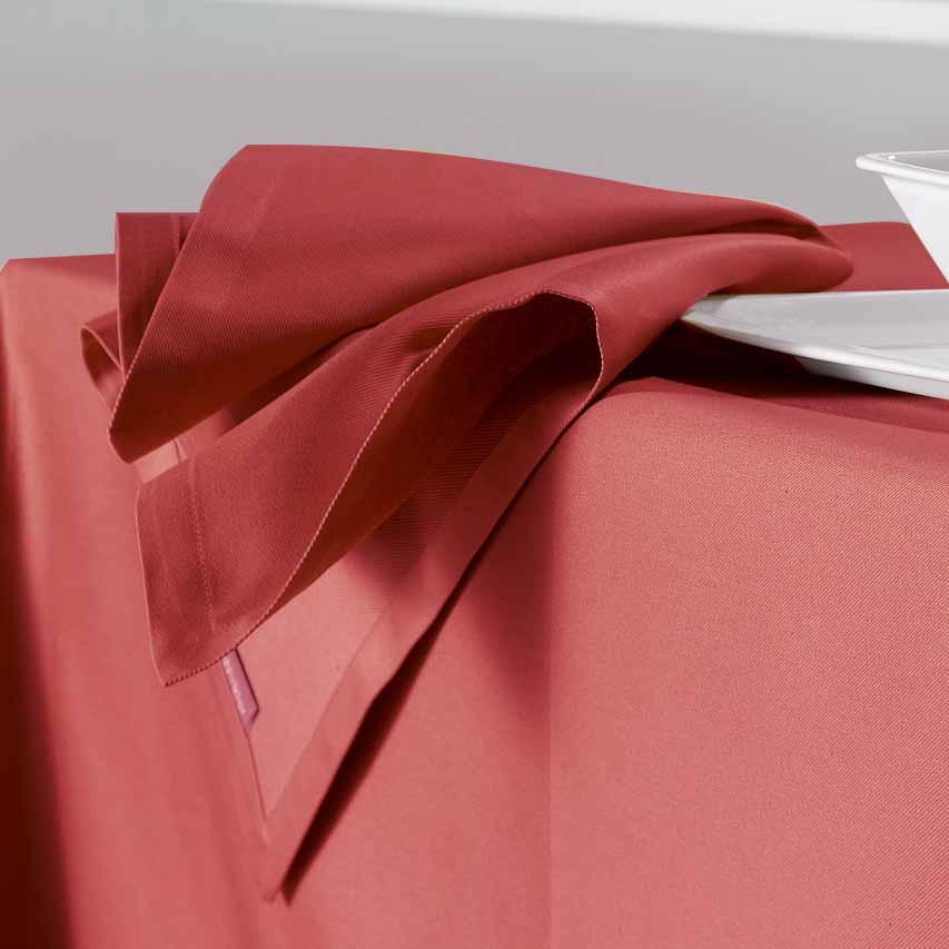 Lot de 6 serviettes 50 x 50 cm Soft Rouge Lot de 6 serviettes 50 x 50