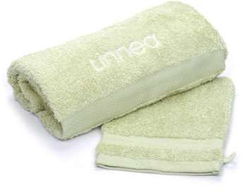 Lot ROYAL CRESENT Serviette brodée Linnea 50x100 gant Lot ROYAL CRESENT Serviette