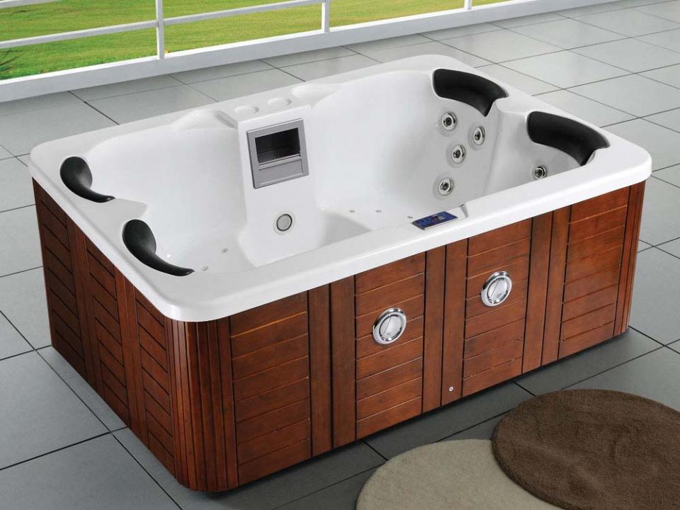 Spa Fidji 4 places - Cuve blanc - système Balboa station Spa Fidji 4 places - Cuve