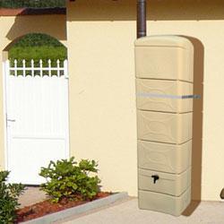 Récupérateur à eau mural deco beige 300L et raccor