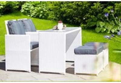 Table et chaises de jardin mobilier encastrable ILIA Table et chaises de jardin