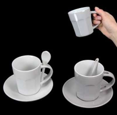 Coffret de 2 mugs gris et blanc Intermezzo
