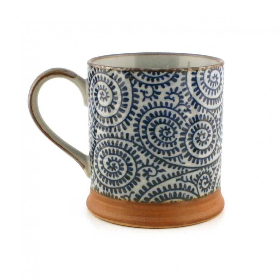 Mug japonais à thé en céramique tako-karakusa