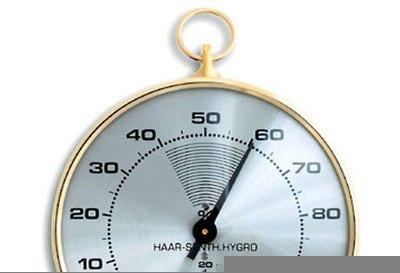 Hygromètre à cheveu avec thermomètre intégré TFA T452007 Hygromètre à cheveu avec thermomètre