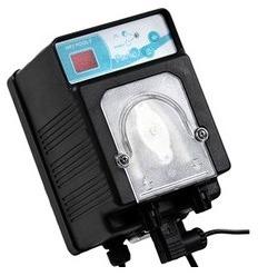 Pompe doseuse Perle pour floculant, anti-algue ou
