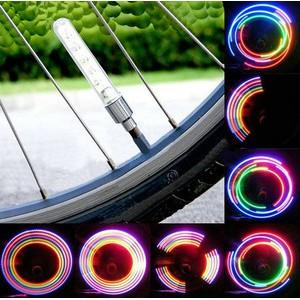 2x bouchons lumineux 5 couleurs + piles offerte
