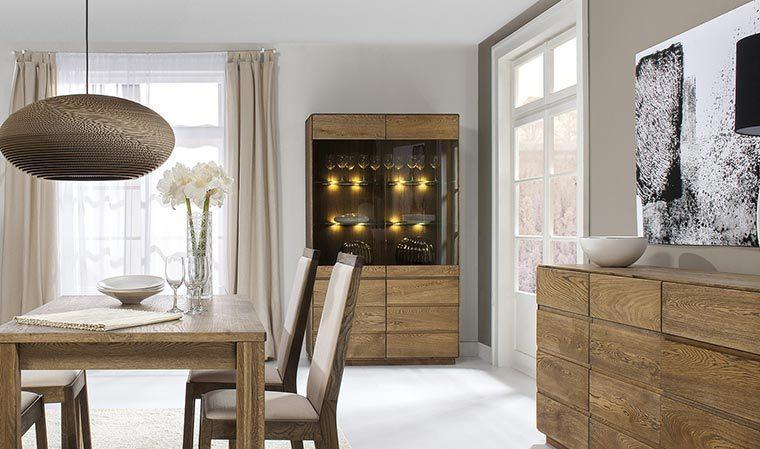 GRAND VAISSELIER EN BOIS BROSSÉ 4 PORTES - Modèle