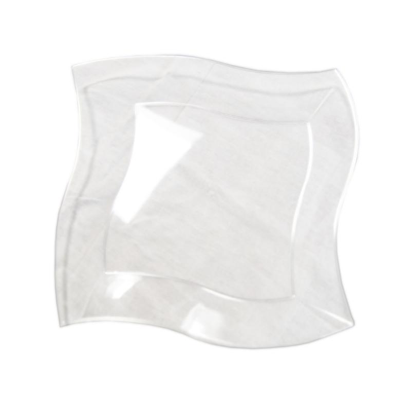 10 assiettes en plastique rigide carrées transpare