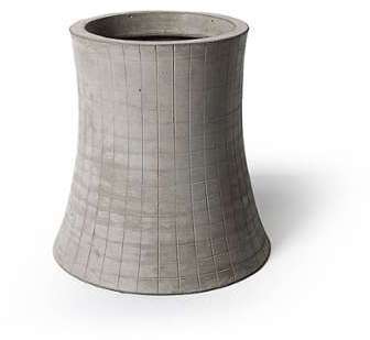 Vase en béton léger Nuclear Plant 48cm L