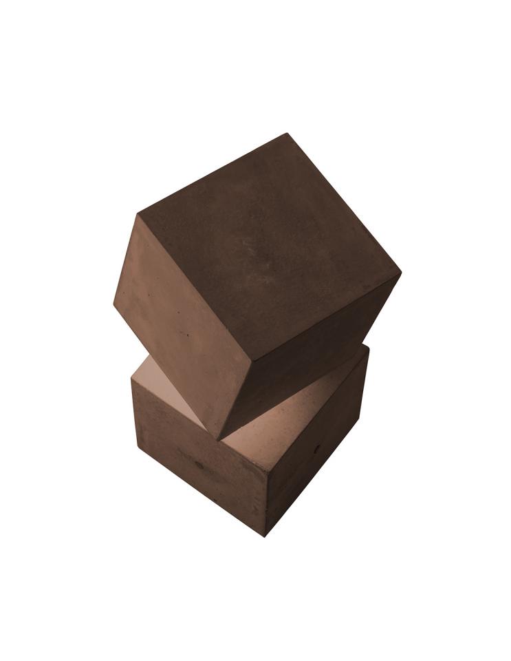 Hexagon vase brass - Ferm Living Voltex Hexagon vase brass - Ferm