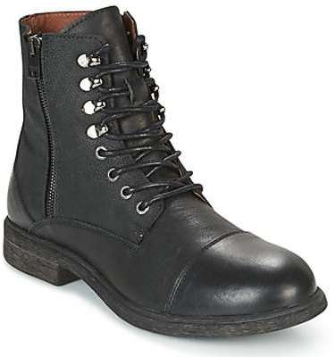 trevor boots in ivory leather